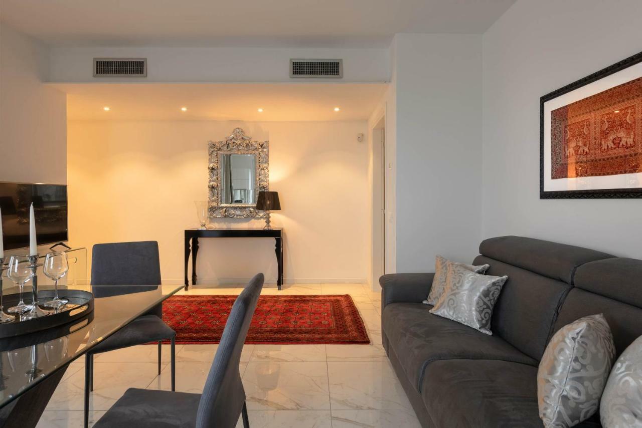 Villa Bianca Luxury Apartments Desenzano del Garda Eksteriør bilde
